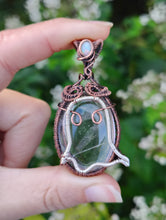 Load image into Gallery viewer, Clear Quartz Copper Two-tone Ghost Amulet
