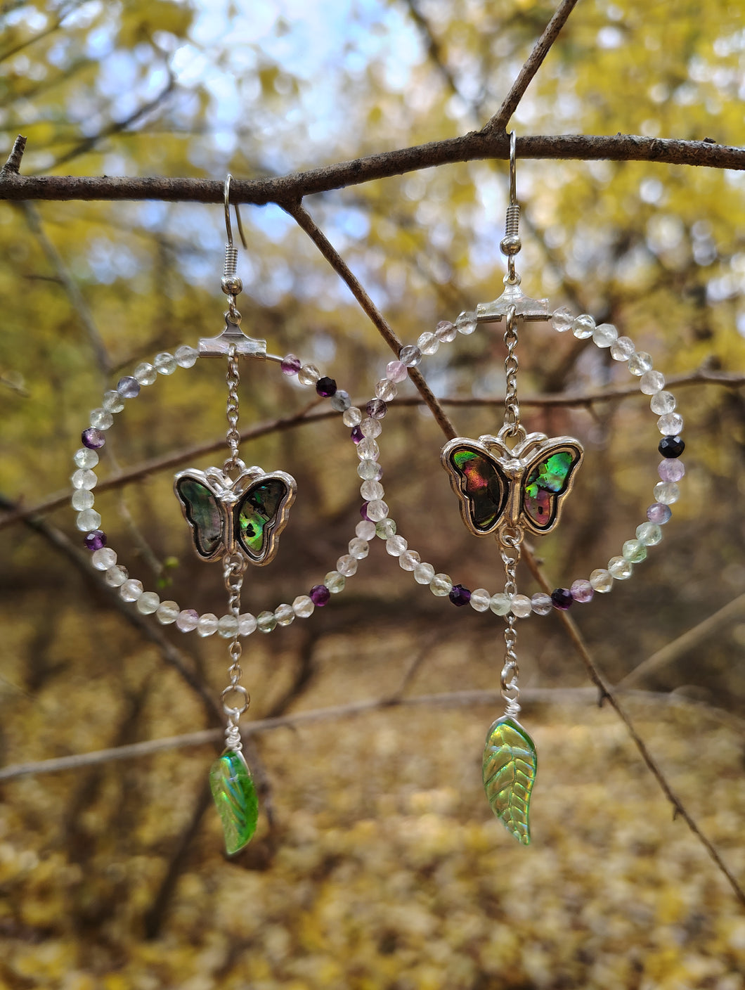 Fluorite Hoop × Abalone Inlaid Butterfly Earrings