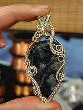 Load image into Gallery viewer, 03/22 Intermediate Weaved Cabochon Pendant Workshop
