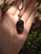 Load image into Gallery viewer, Blue Tiger Eye x Yellow Tiger Eye
