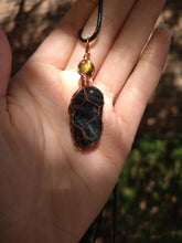 Load image into Gallery viewer, Blue Tiger Eye x Yellow Tiger Eye
